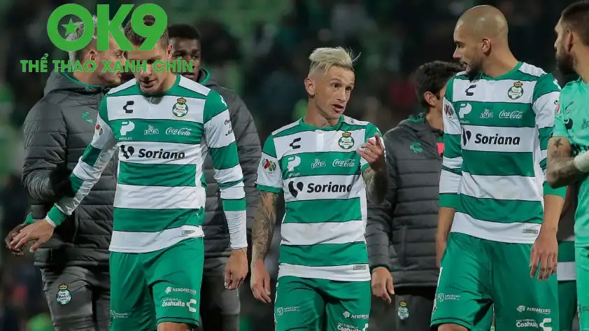 Santos Laguna hoàn toàn có thể nhận thất bại ở trận đấu này, bất chấp việc họ đang đứng trên Necaxa trên BXH. Santos Laguna hoàn toàn có thể nhận thất bại ở trận đấu này, bất chấp việc họ đang đứng trên Necaxa trên BXH.