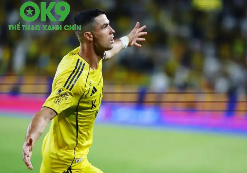 Ronaldo lập cú đúp giúp Al Nassr lội ngược dòng thành công Ronaldo lập cú đúp giúp Al Nassr lội ngược dòng thành công